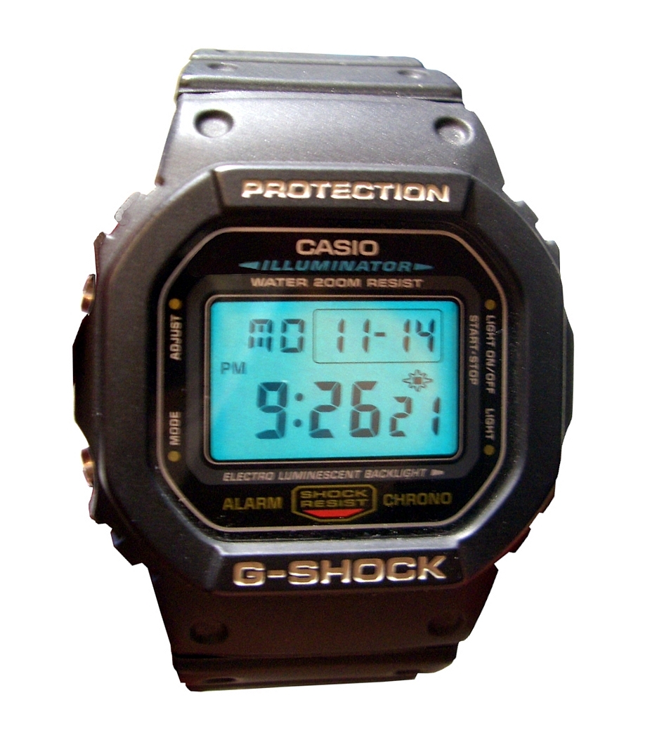 角型G-SHOCK DW-5600E