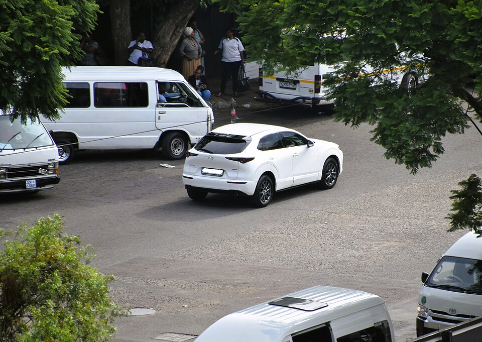 マツダ CX-30