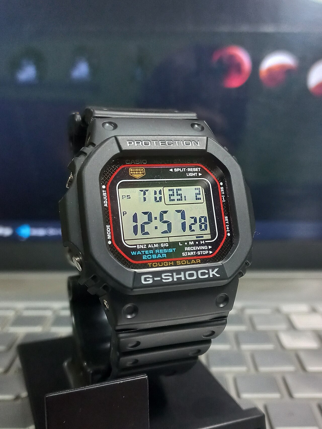 カシオ G-SHOCK GW-M5610U