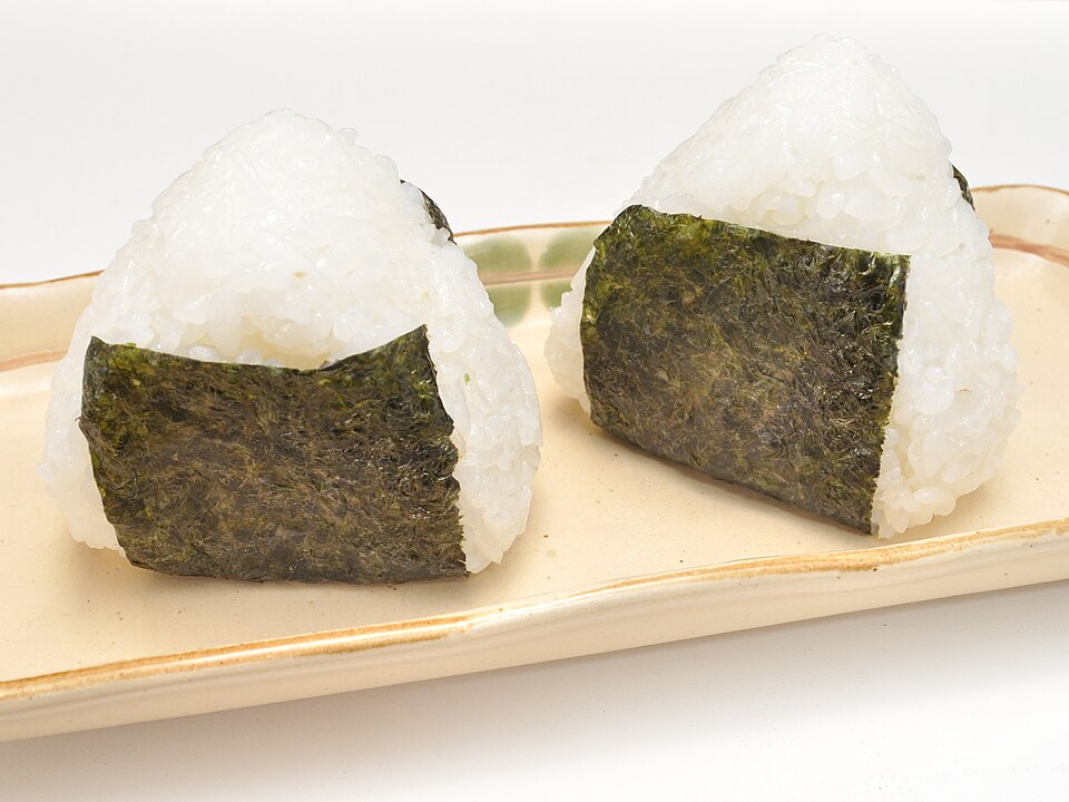 おにぎり（資料写真）