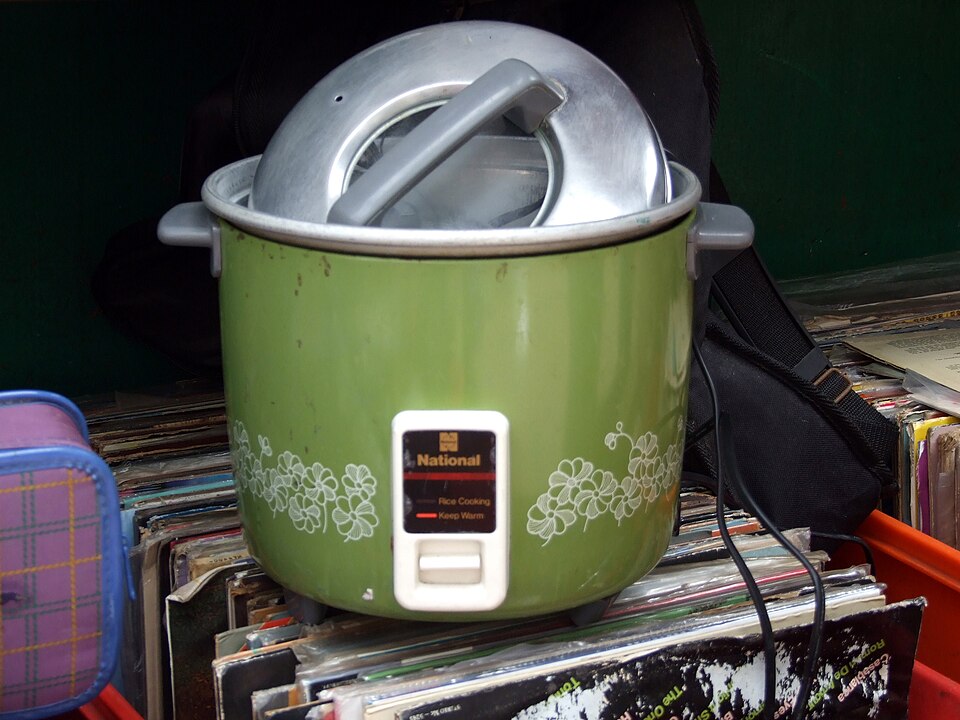 ナショナルの旧型炊飯器(資料写真・本文の現物ではありません)