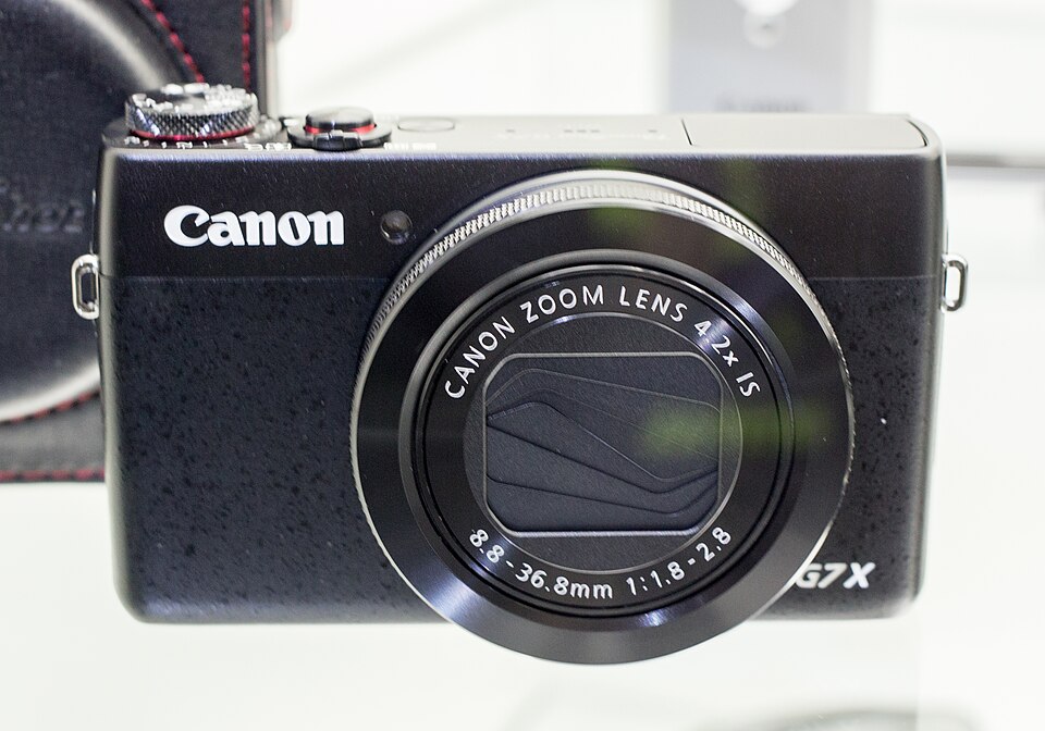 Canon PowerShot G7 X